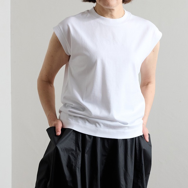 LOEFF ロエフ　スビンコットン ノースリーブ Tシャツ  white