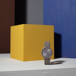 【RADO ラドー】True Thinline Les Couleurs™ Le Corbusier  Grey brown natural umber 32141 シンライン ル・コルビュジエ（アンバー）／国内正規品 腕時計