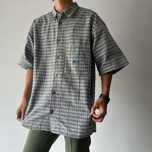 -Quick silver- logo design check shirt