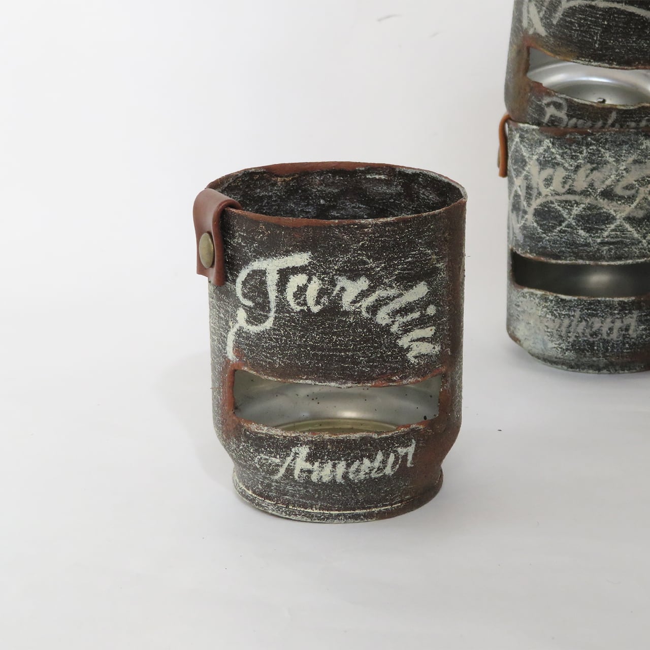 1つで2段の寄せ植えが楽しめる！ヴィンテージ風リメ缶(ブラウン