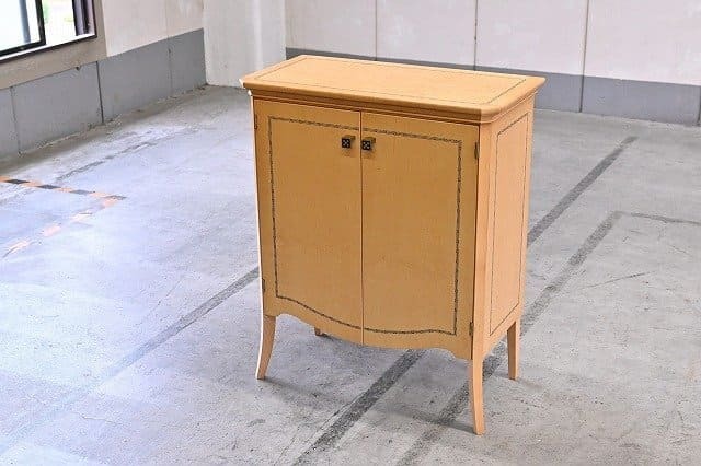 カンディハウス バーズアイメープル材 サイドチェスト ナイトテーブル ベッドサイド 机 デスク モダン CONDE HOUSE【中古家具/中古インテリア/USED家具ユーズド家具/リサイクル】