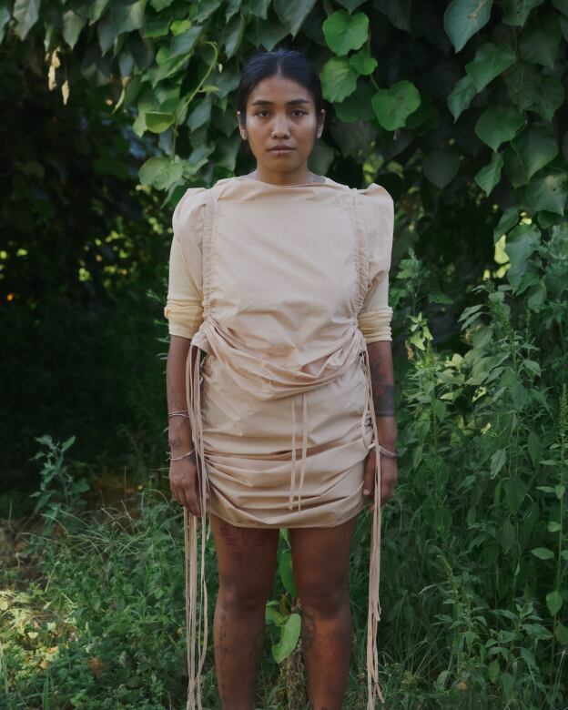 Baserange (ベースレンジ) PICTORIAL TOP (ANDRADITA SAND) | H Nagano