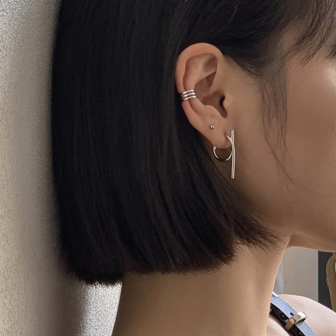 Hoop Design Pierced Earrings 01172