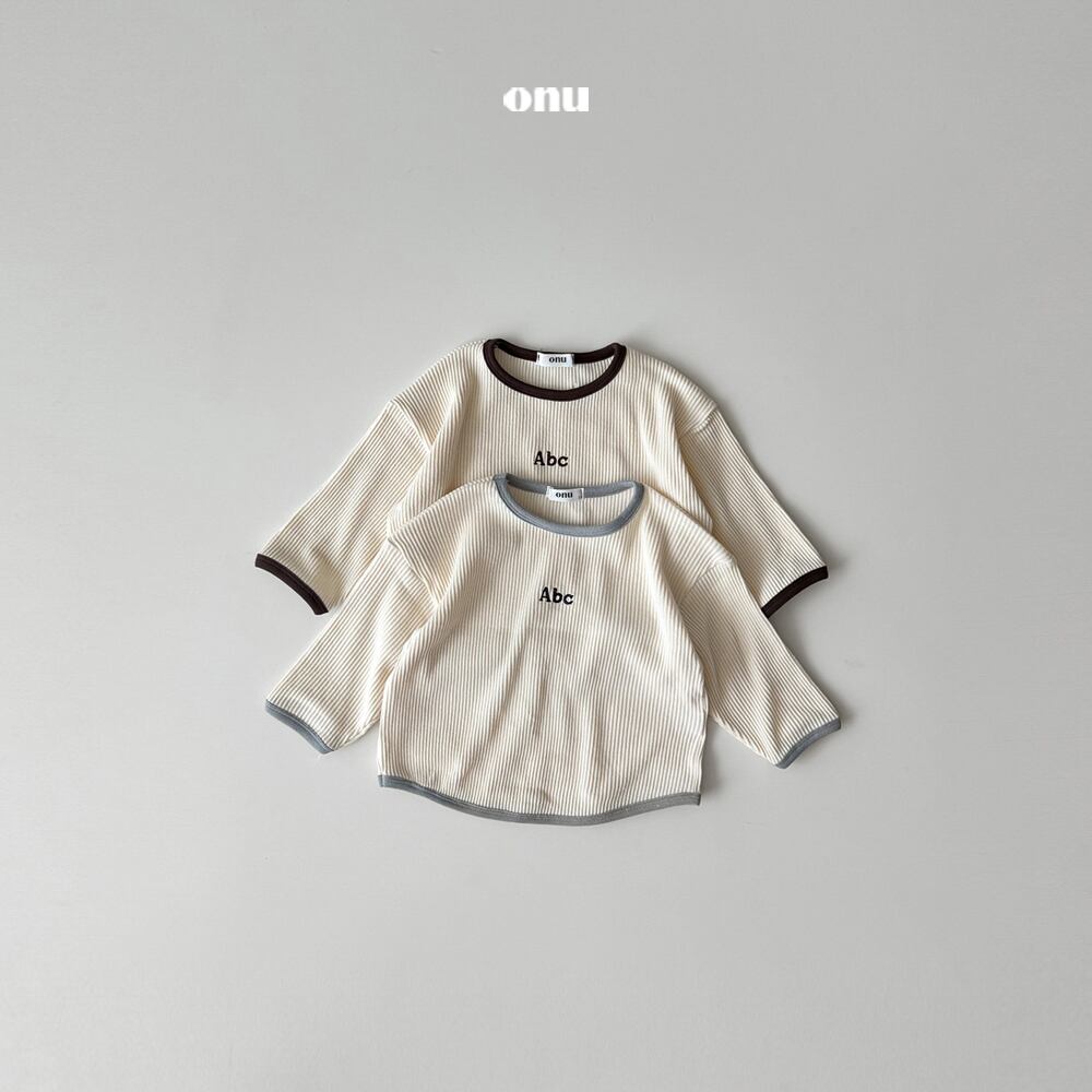 【予約】Triangle Ribbed Long Tee