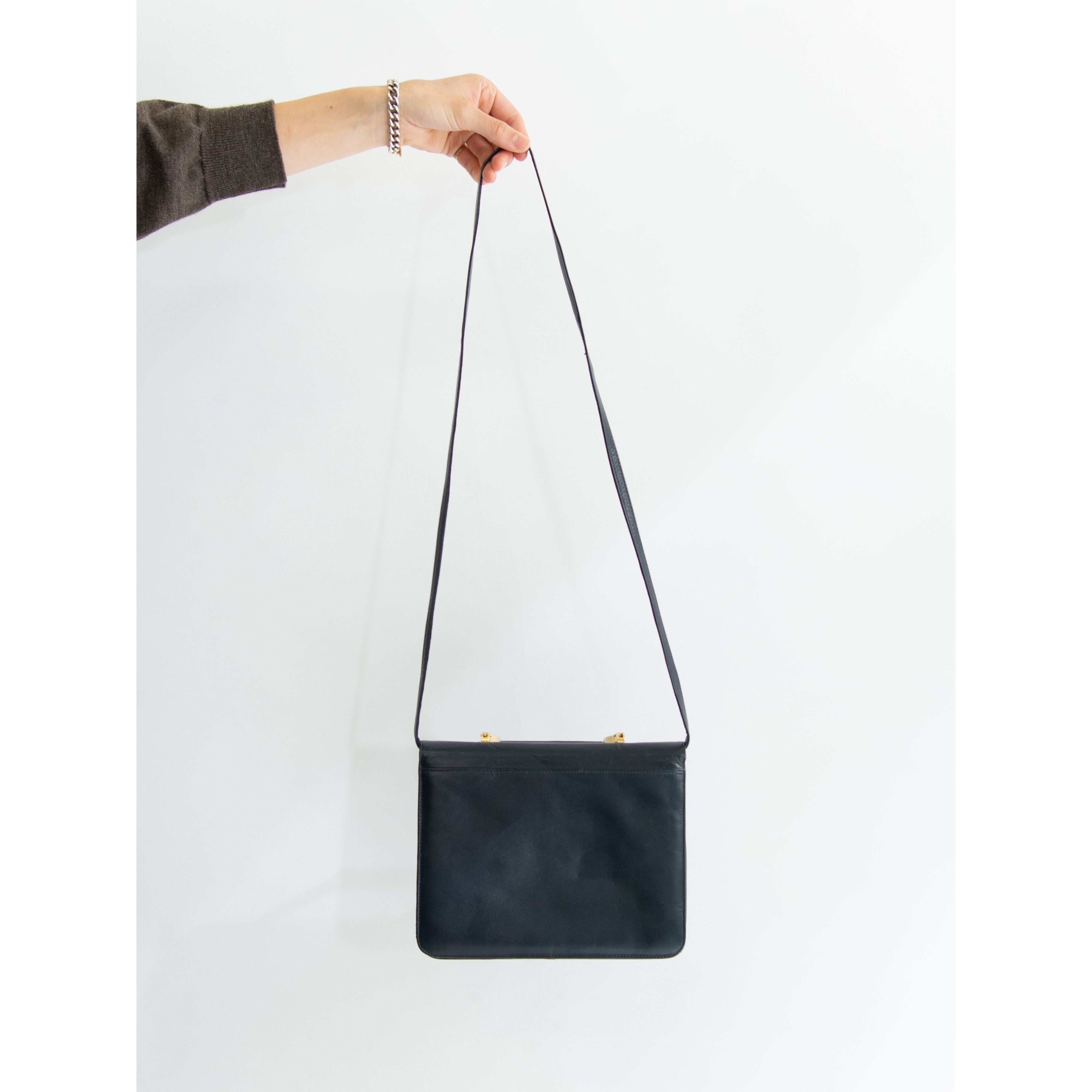 CHARLES JOURDAN】Made in France 2way leather crossbody bag ...