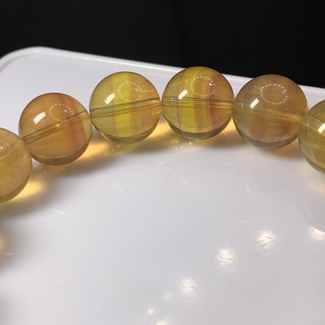 f62透明度有りイエローフローライトブレスレット