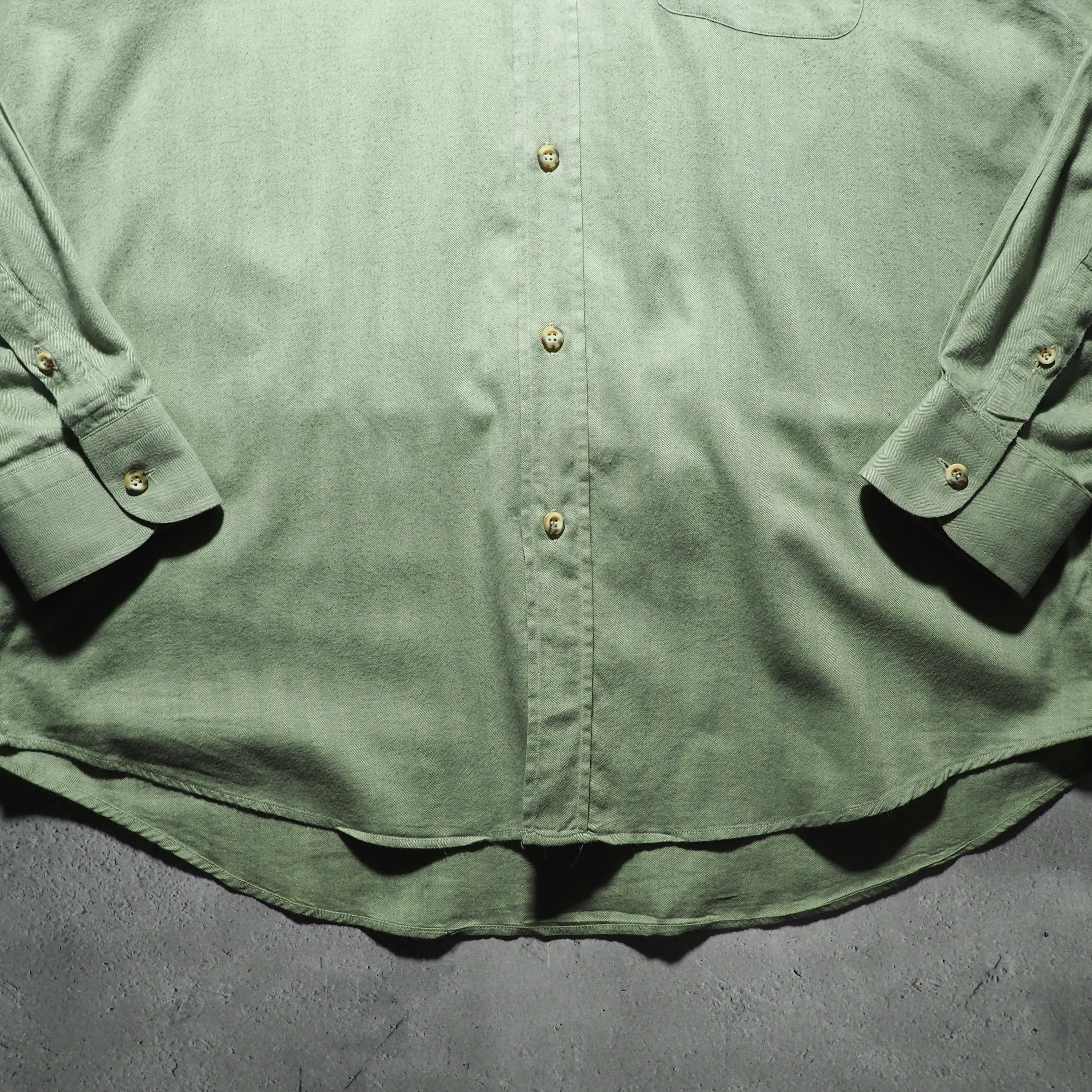 1990s ” LANVIN ” Beautiful flesh leaf color vintage loose BD shirt