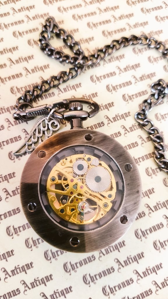 No.125 手巻き式懐中時計（蓋無し・丸見え・黒文字盤・銀の翼  