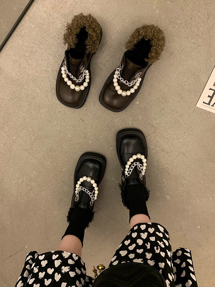 パールチェーン レザーオータムウィンターベルベットレッドスタンダード 靴 シューズ レトロ ローファー 秋物 冬物 真珠 部族の婦人靴65885439062