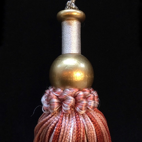 Key tassel (pink mixed)