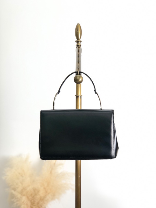 Salvatore Ferragamo サルヴァトーレ フェラガモ ショルダーバッグ ブラック ヴァラリボン ラインストーン サテン vintage ヴィンテージ オールド inuabz
