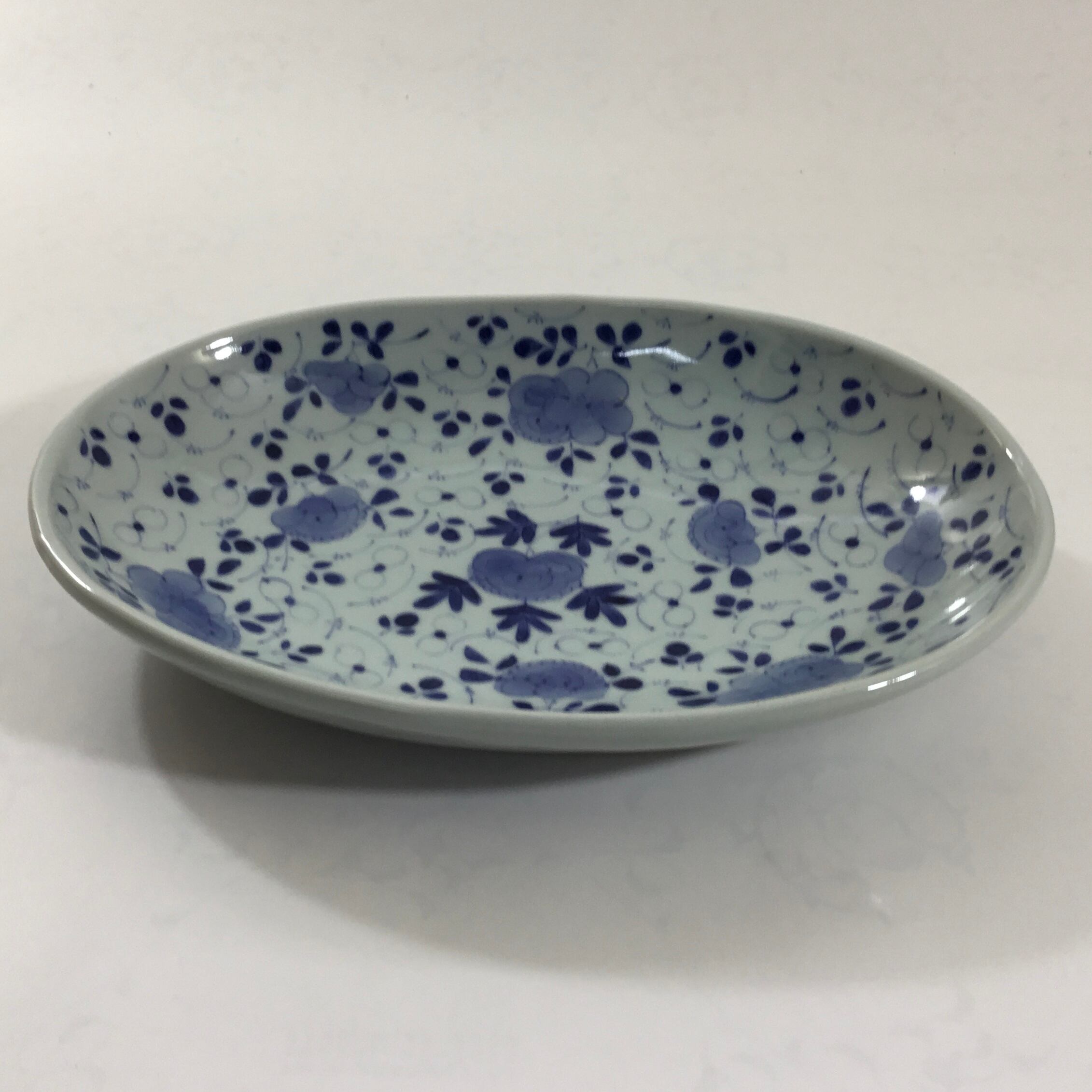 小花散らし楕円ボール