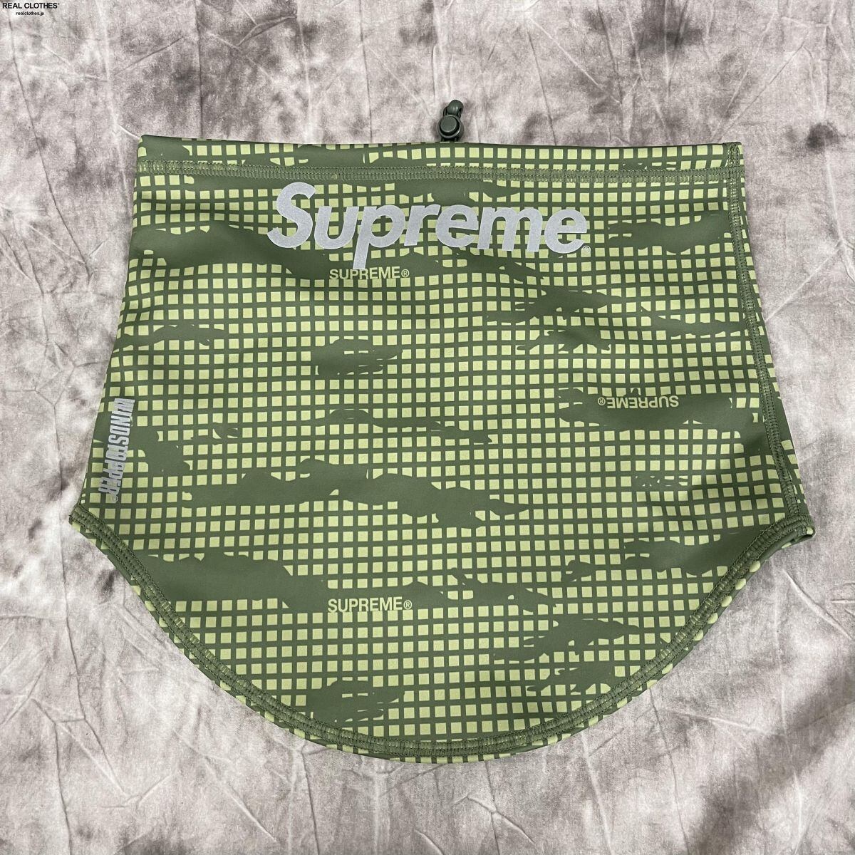 Supreme WINDSTOPPER Neck Gaiter "Dark