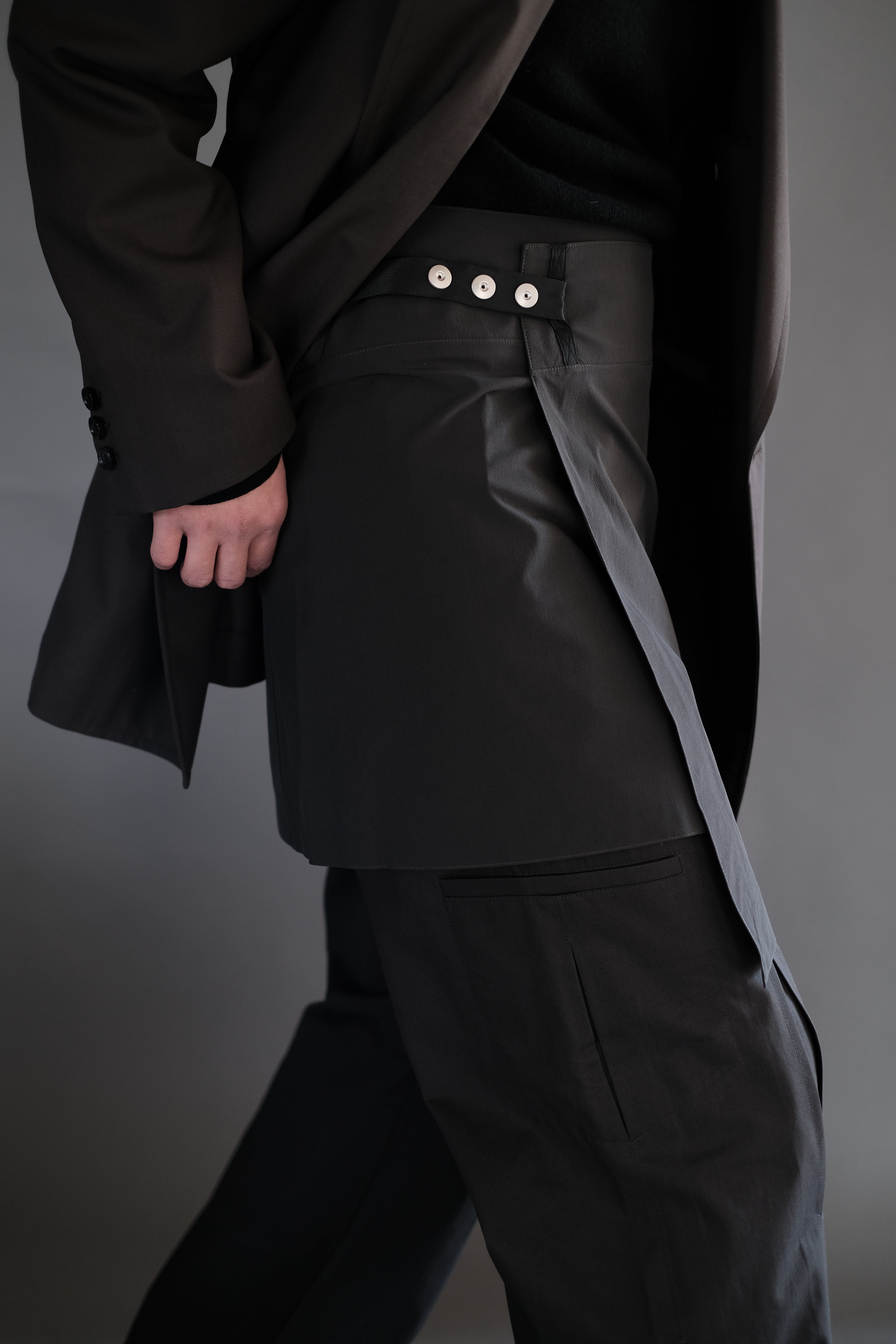 OMAR AFRIDI / WRAPPED SKIRT | LIVING OMAR AFRIDI / WRAPPED SKIRT | LIVING