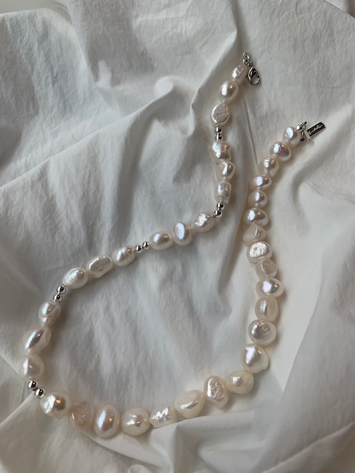 YURIKA_AKUTSU　al baroque pearl silver925 silk necklace/natural white