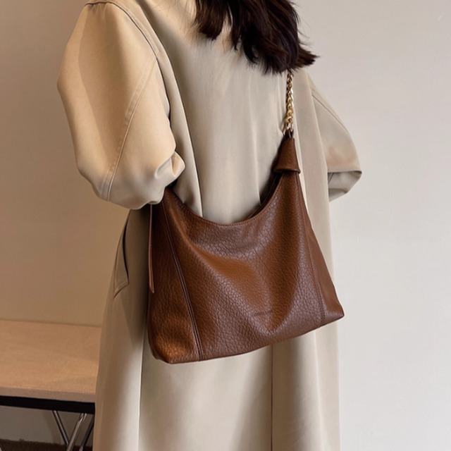 【１０位】チェーンショルダーホーボーバッグ 10561