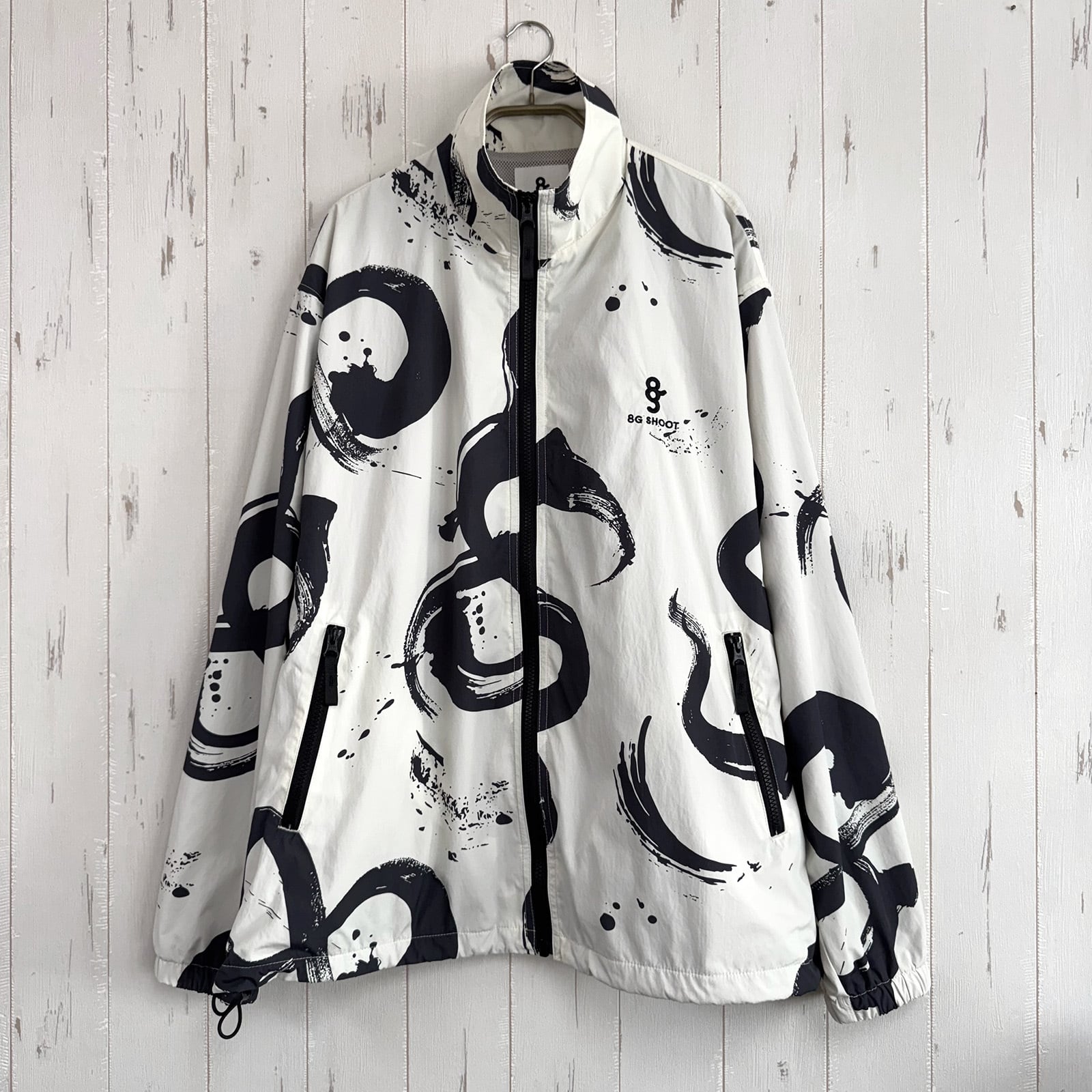 CALLIGRAPHY PATTERN NYLON JACKET -WHITE-