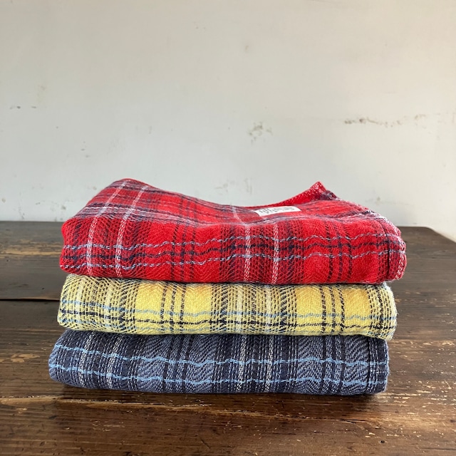 汚れやくすみが目立ちにくい裏がグレーパイル　タータンチェック　フェイスタオル　kontex