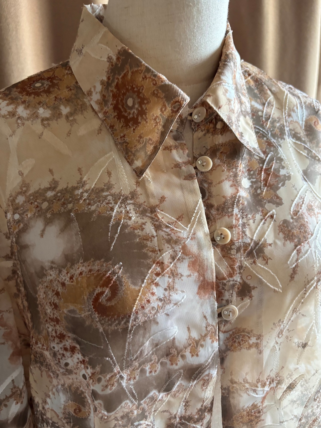 abstract pattern sheer long shirt-5177-8
