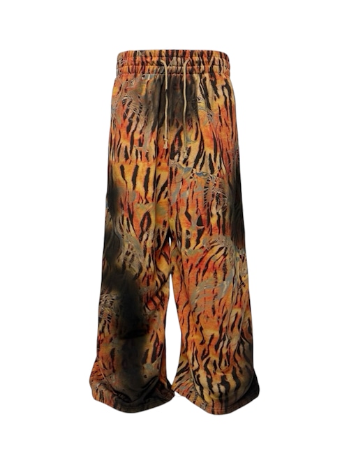 【PCCVISION】3MAN0N All-Over Tiger Print Dirty Baggy Sweatpants