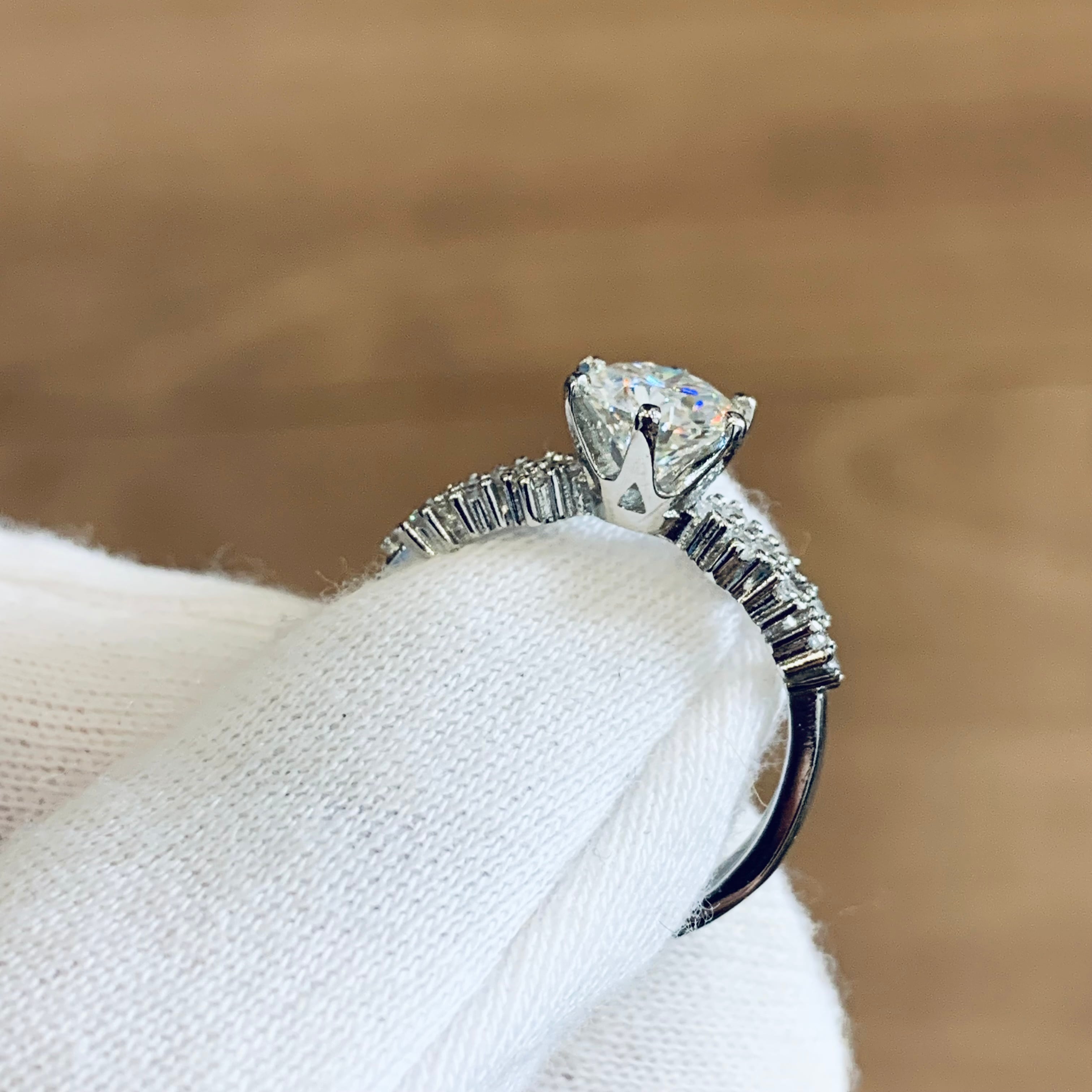 最高品質 モアサナイト antique 人工ダイヤ  ネックレス 1ct