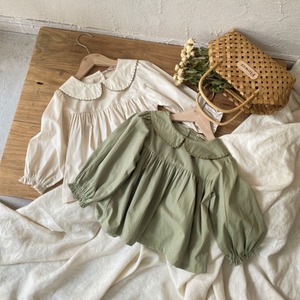 春レトロ刺しゅう裾ブラウス