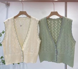 配色ニットベスト　AJ33172-608