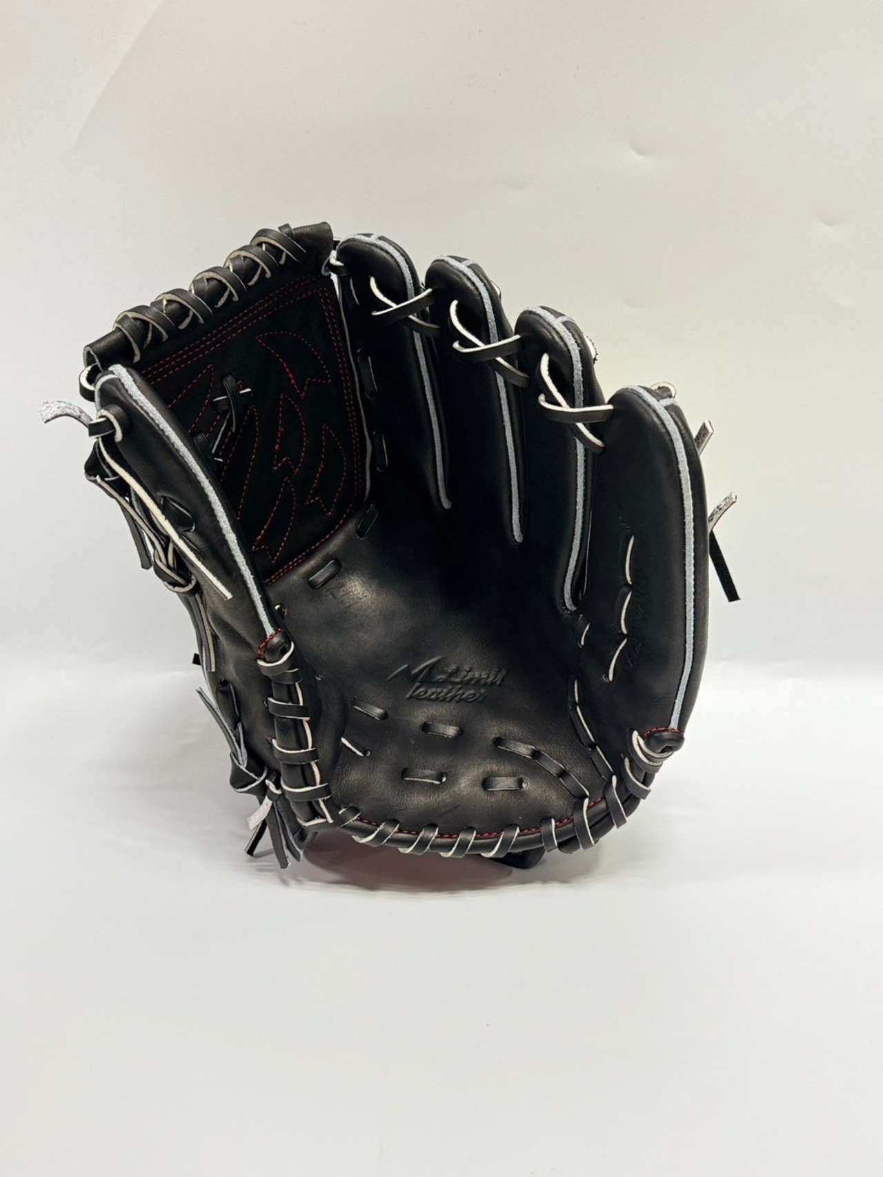 ノーリミット硬式投手用KSR-01型ブラック右投げ用・画像5