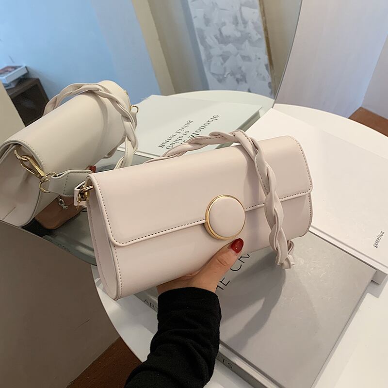 フランスの質感人気の小さなバッグ女性バッグ2020新しいトレンディなワンショルダーメッセンジャー脇の下バッグネット赤ファッションバゲット Tiancai_Wing_Bag9779944