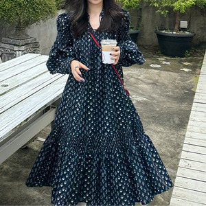 v-neck puff sleeve one-piece　J00223