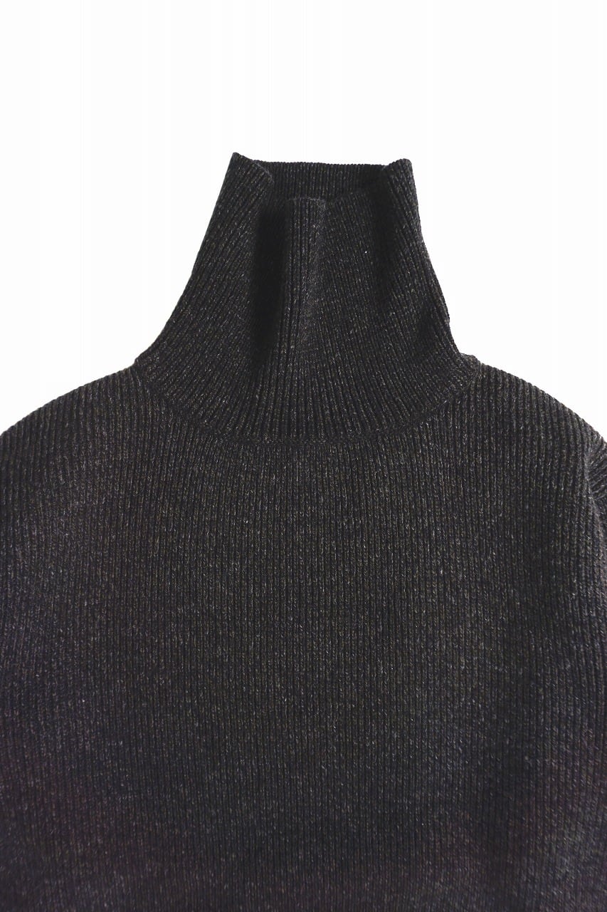 Hand Framed High Neck P/O