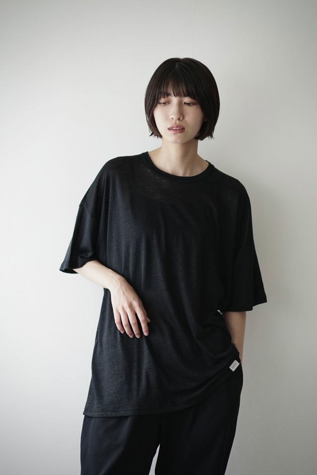 Feather Linen Jersey / Trapezoid Tee (BLACK)