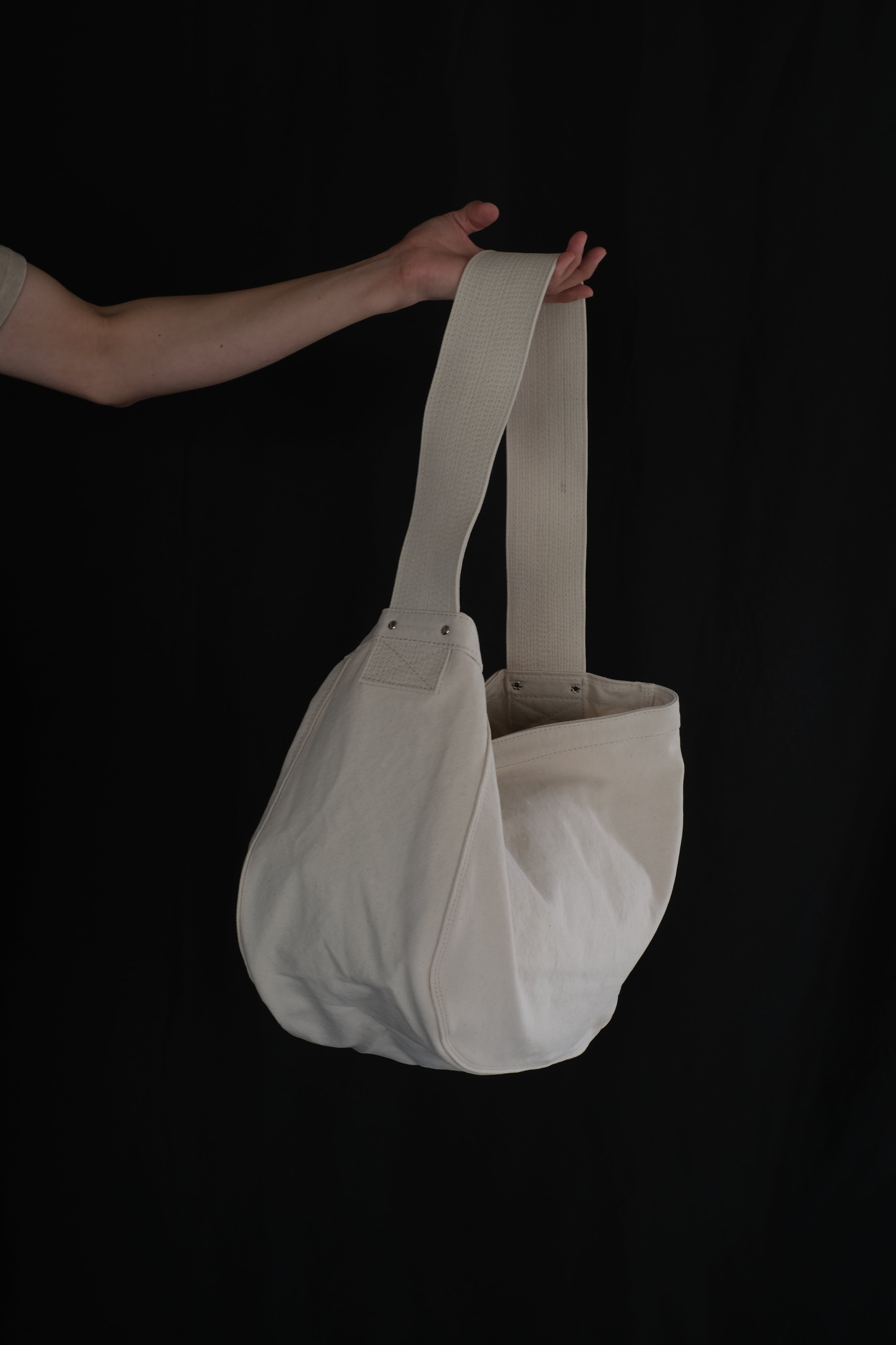 T.T / Lot.004 Newsboy Bag | LIVING