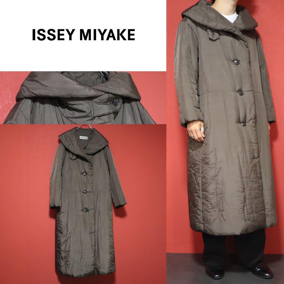 ISSEY MIYAKE