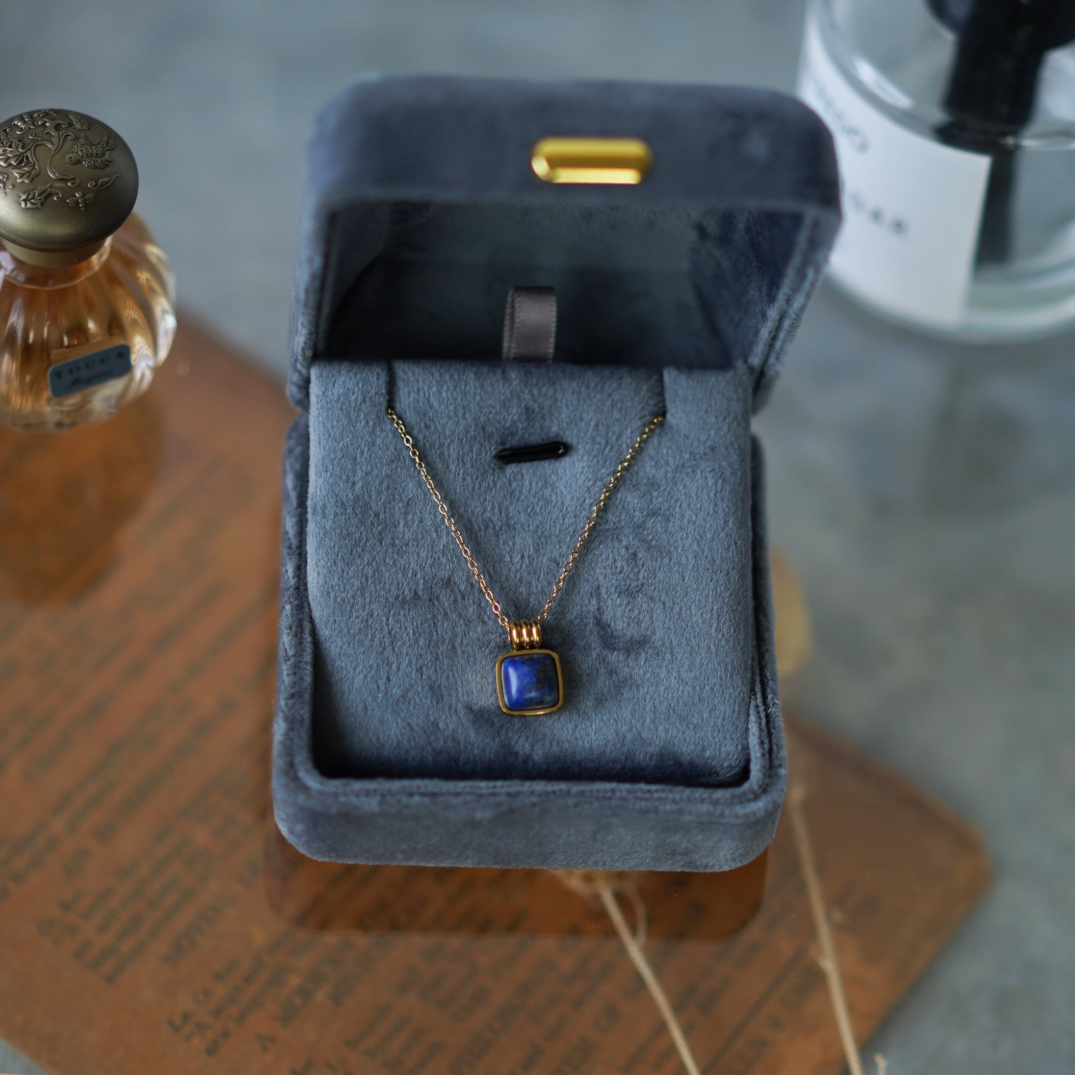 ラピスラズリ　ハンドメイドチャーム DSC_0720_7c2dcd70-cf92-41e5-