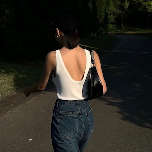 Reversible Deep‑V Ribbed Top【S00284】