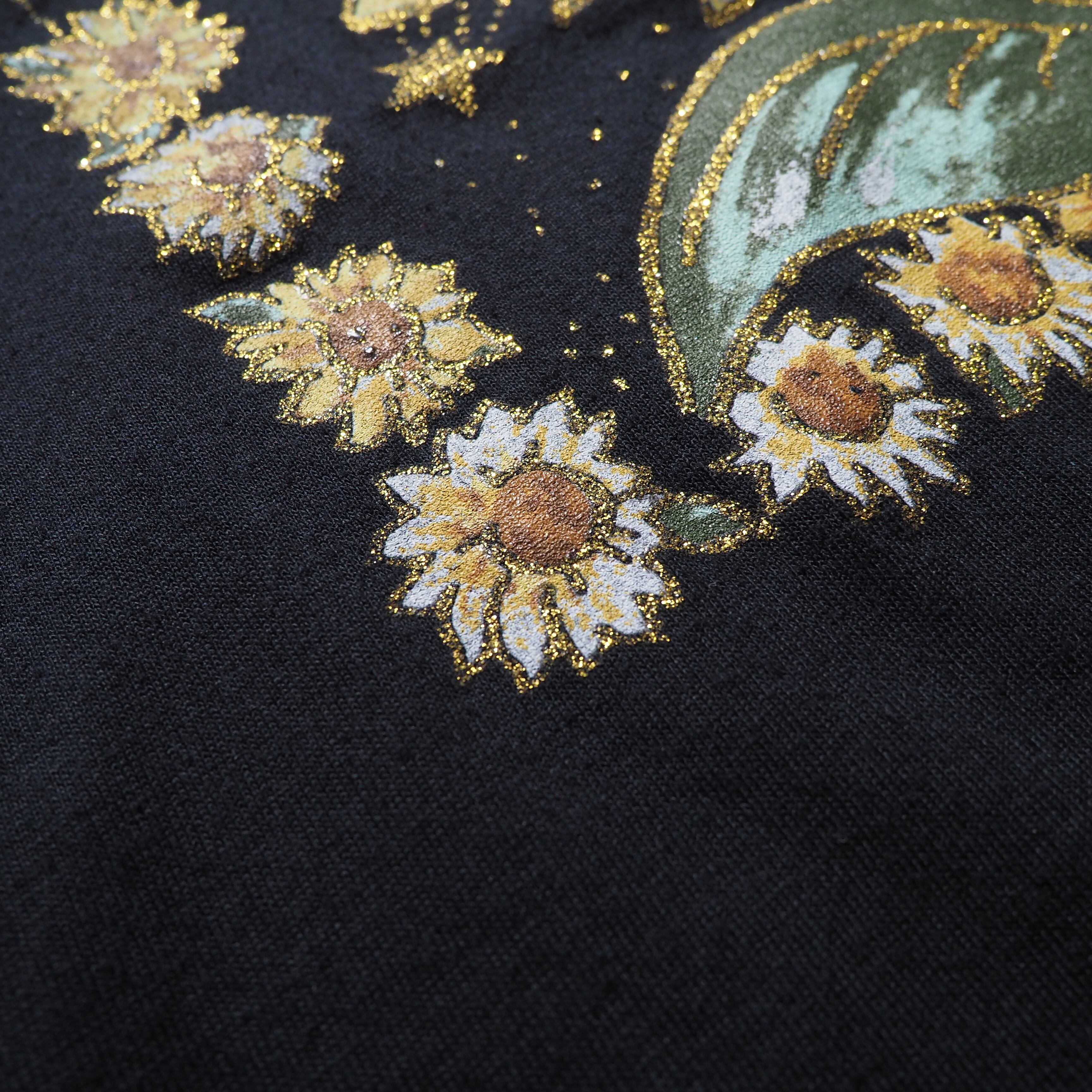 1990s ” Sun flower ” painted vintage loose SS Tee (made in usa)