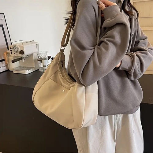 レディースバック ハンドバック カジュアル 軽量 ショルダーストラップ付き デイリーバック 仕事カバン