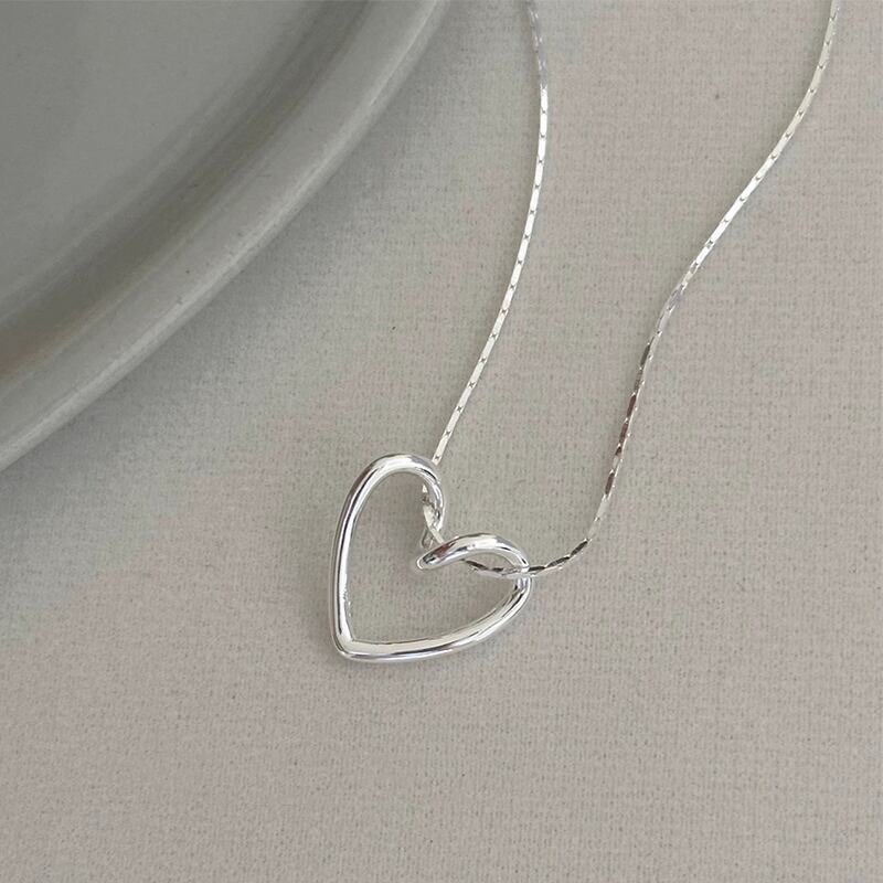 HANA優しいハートのシルバーネックレス | paapilioo