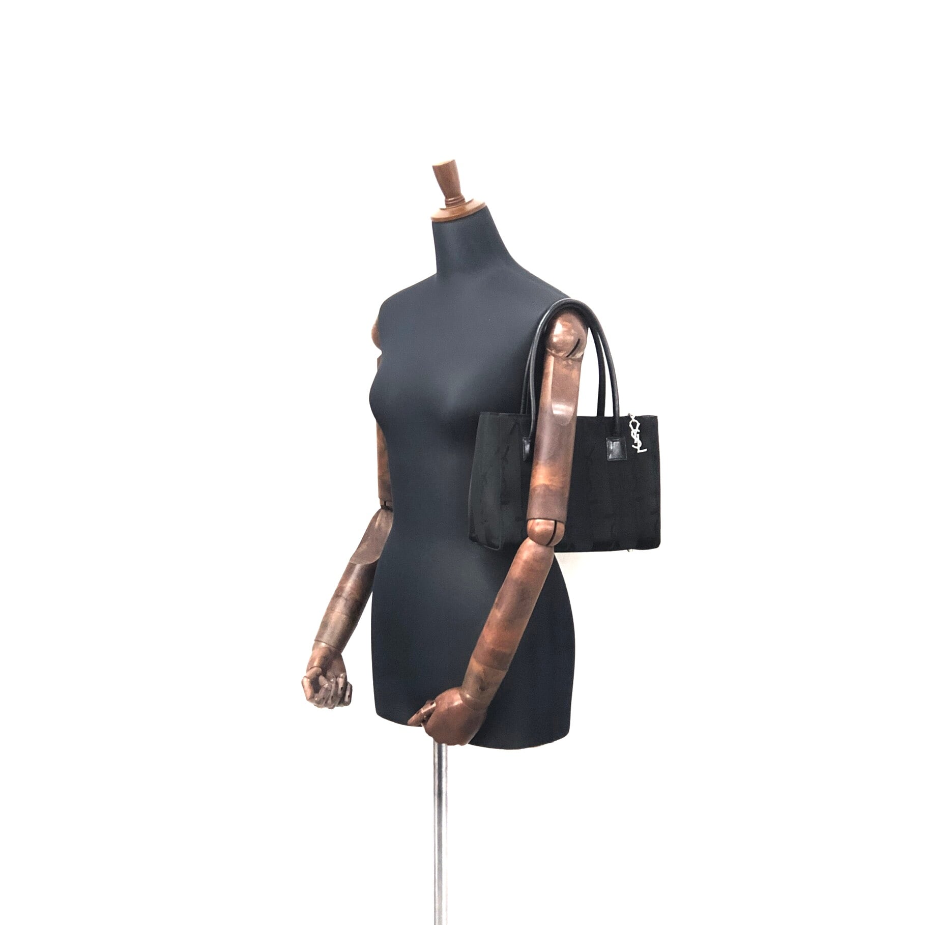 Yves Saint Laurent イヴ サンローラン YSLチャーム ストライプ ミニ