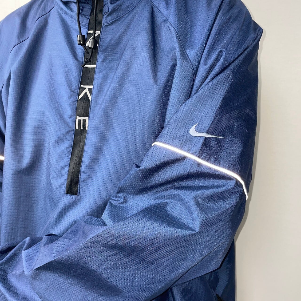 ✨即完売品☆2XL✨NIKE✨ハーフジップパーカー カーキ 黒 切替 アノラック