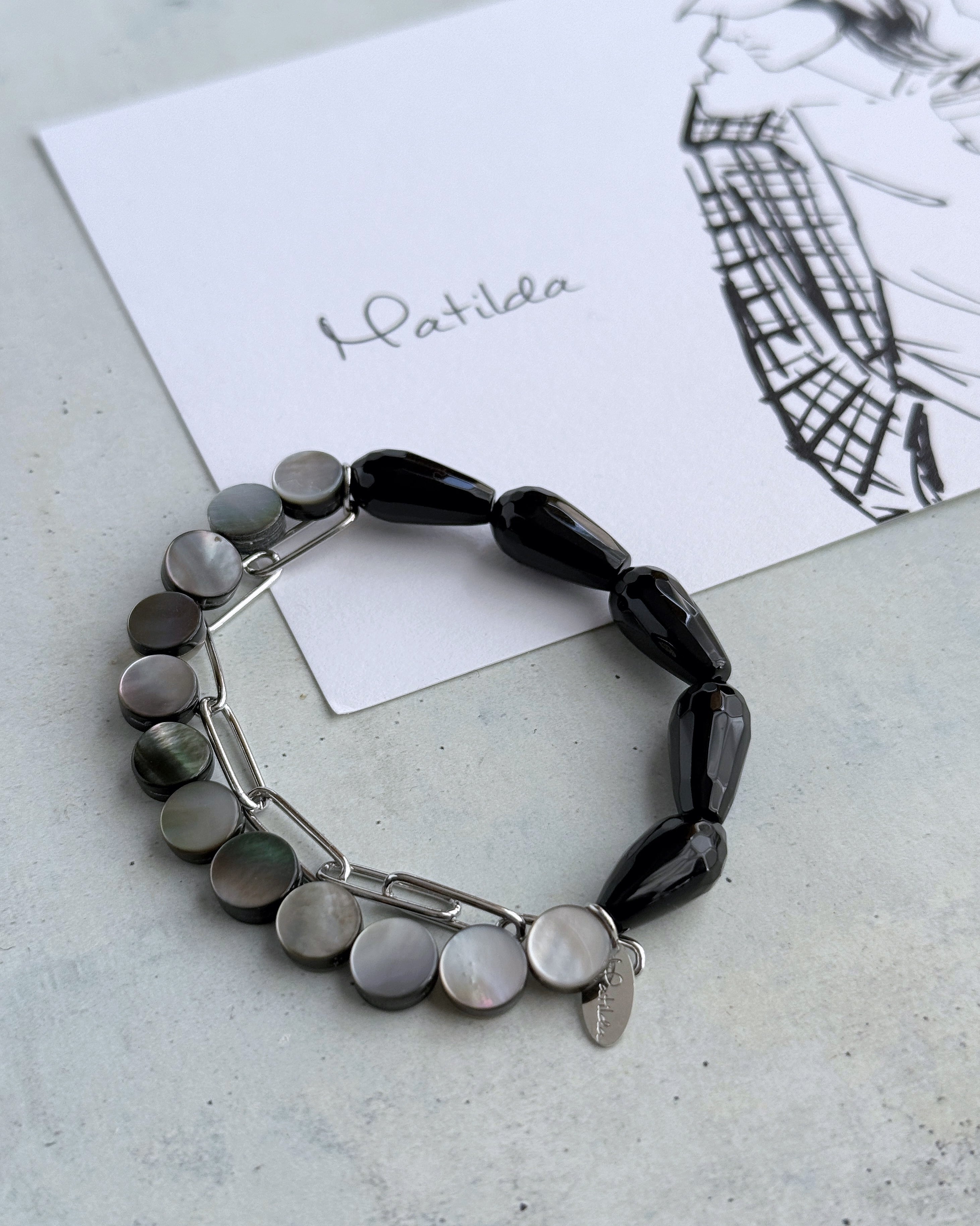 Chain & stone bracelet(オニキス×シェル)