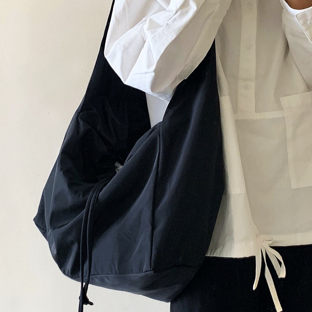 ナイロンビッグショルダーバッグ K0118