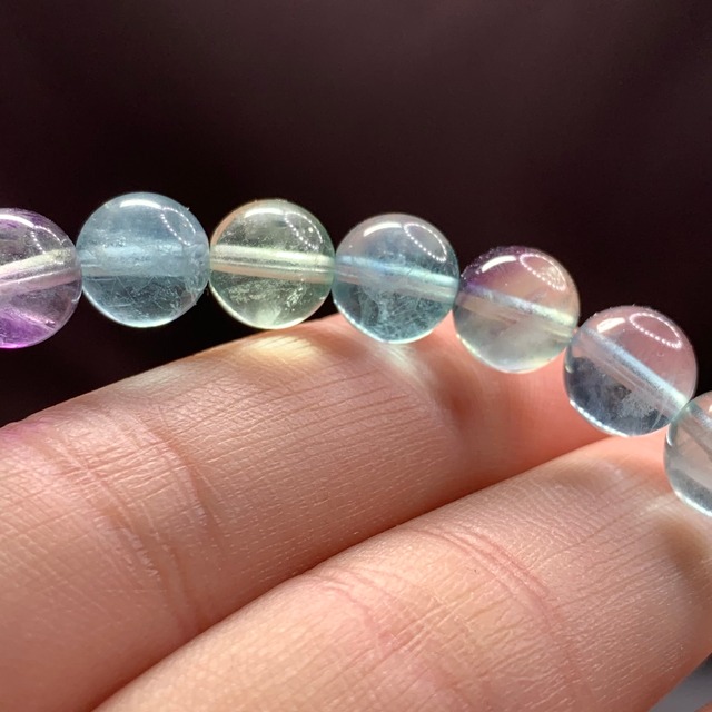 f116.透明度有り、爽やか系フローライトブレスレット