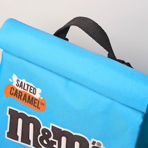 ♧【 エムアンドエムズ (m&m's) 】 Backpack(バックパック) / リュック / 紙袋風〚アメリカン雑貨 アメトイ〛