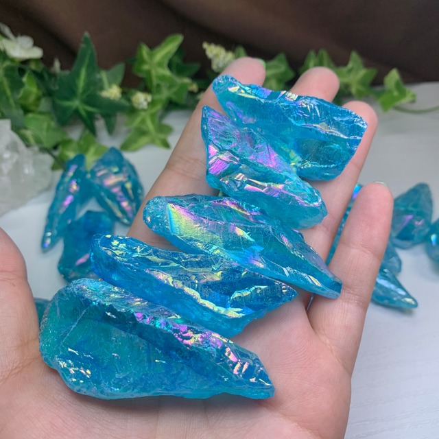 たっぷり500g☆美しいブルー☆ラフカット☆アクアオーラクォーツ