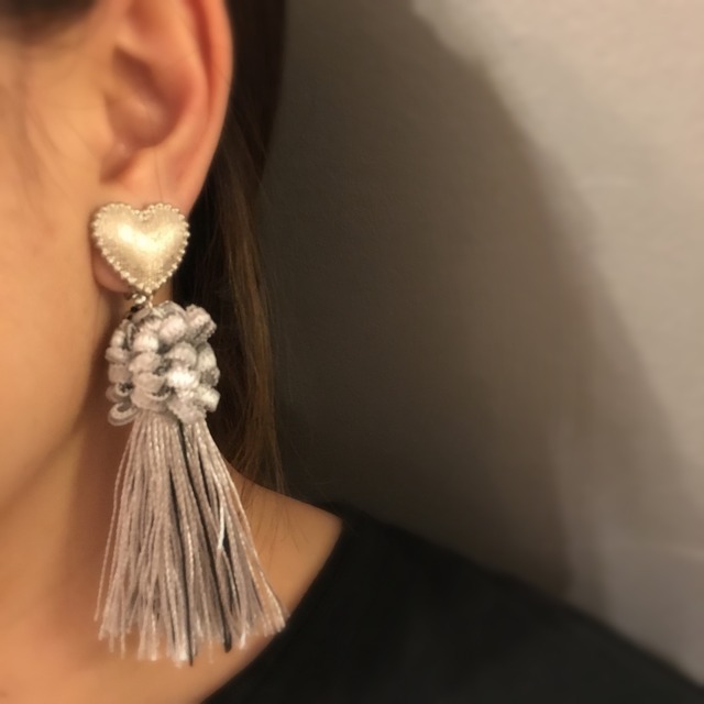 Heart×tassel