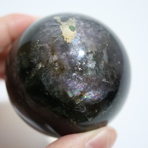 パイライト イン フローライト【φ5.4cm】/ スフィア