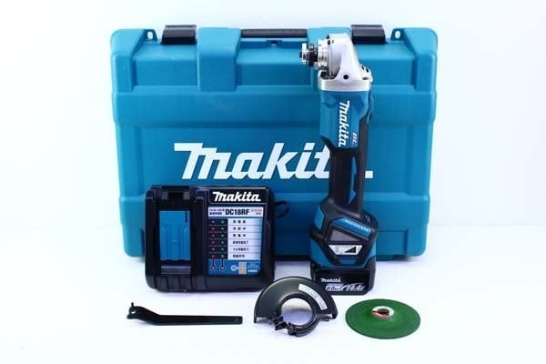 ●未使用 makita マキタ GA410D 充電式ディスクグラインダ 14.4V 100㎜ スライドスイッチ 無線連動対応【10554896】 |  ecoris powered by BASE