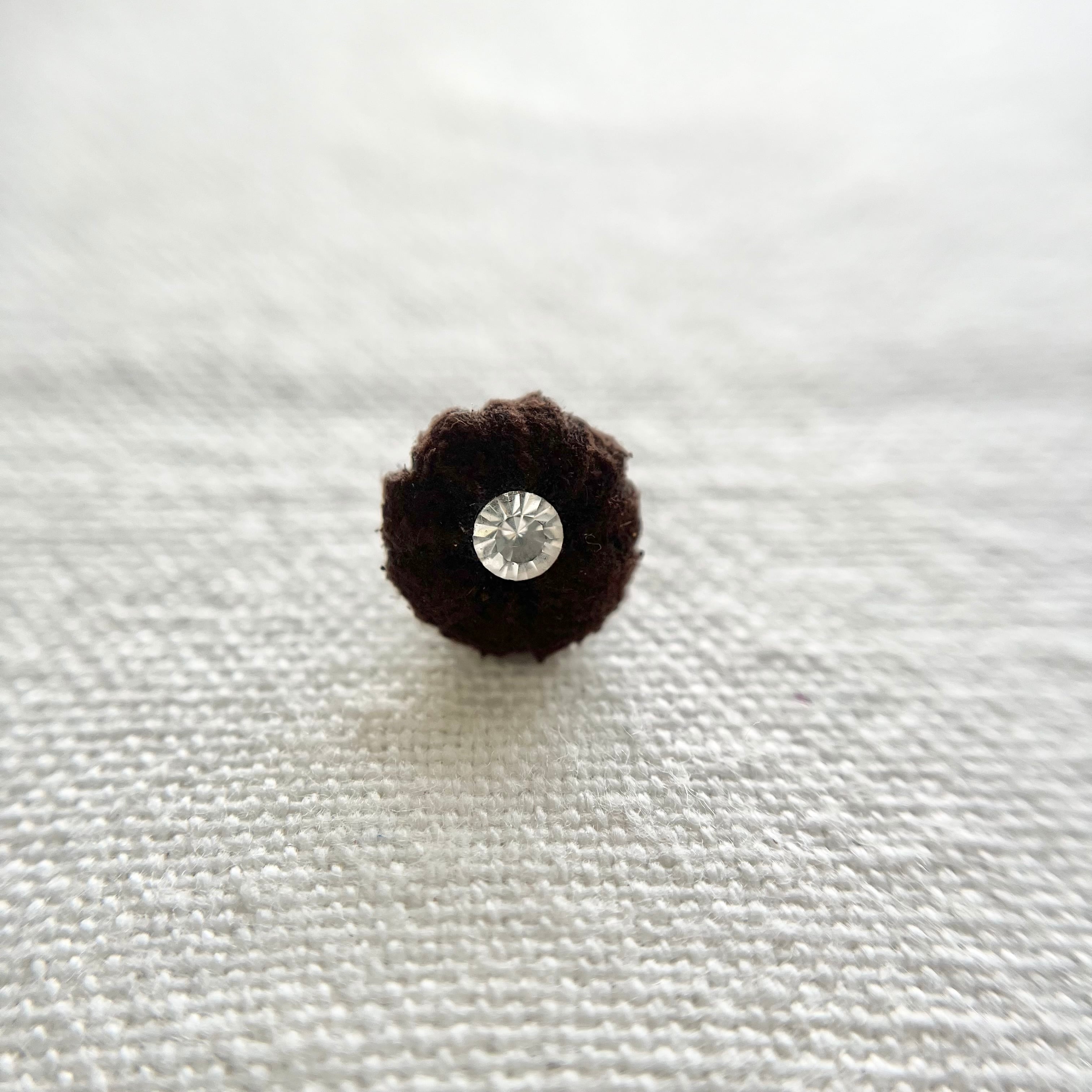1粒ラインストーン×ブラウンファブリックフラワー9.5㎜